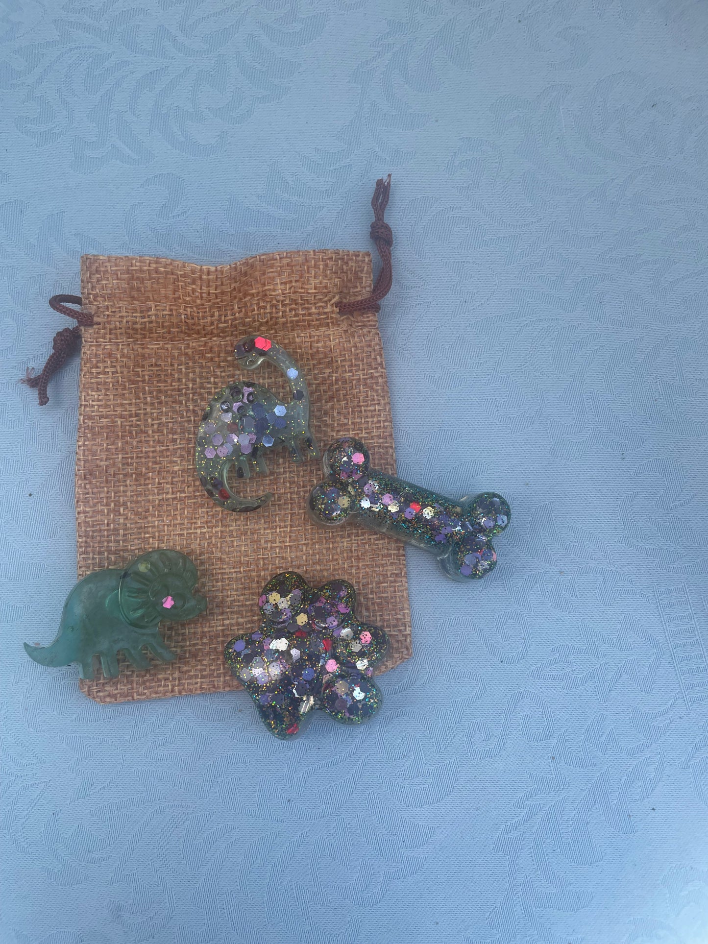 Resin magnets