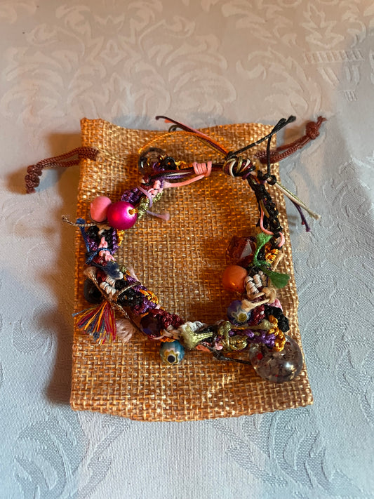 Wishbone adjustable bracelet